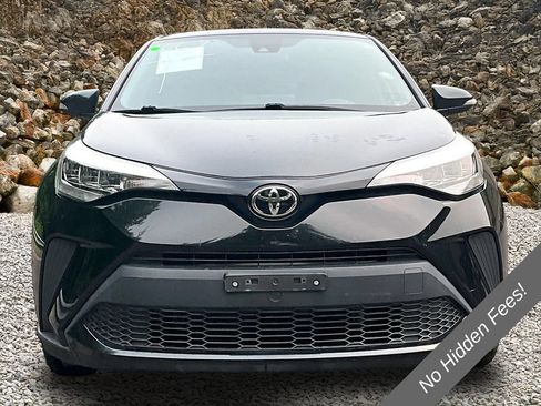 Used 2020 Toyota C-HR XLE FWD image 3