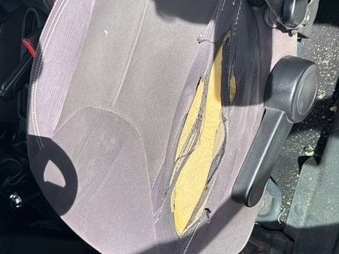 Used 2014 Jeep Wrangler Unlimited Rubicon w/ Connectivity Group image 10