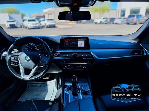 Used 2018 BMW 530e image 23