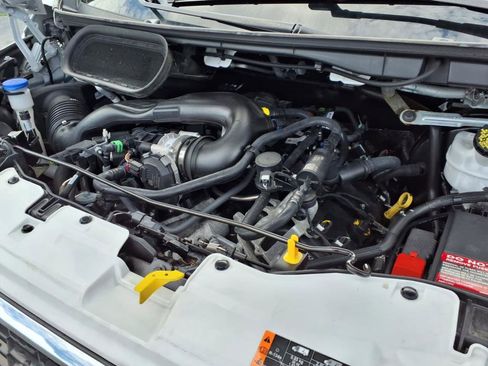 Used 2024 Ford Transit 250 Low Roof w/ Exterior Upgrade Package image 13