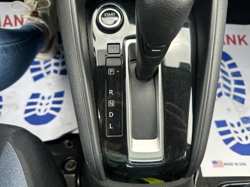 Used 2023 Nissan Versa SV FWD image 25