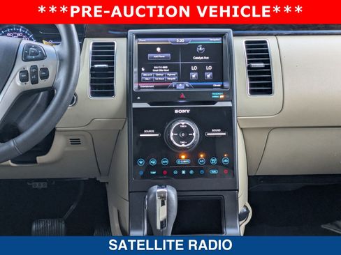 Used 2014 Ford Flex Limited w/ Class III Trailer Tow Package FWD image 21