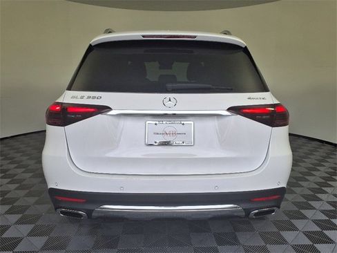 Used 2025 Mercedes-Benz GLE 350 4MATIC image 6