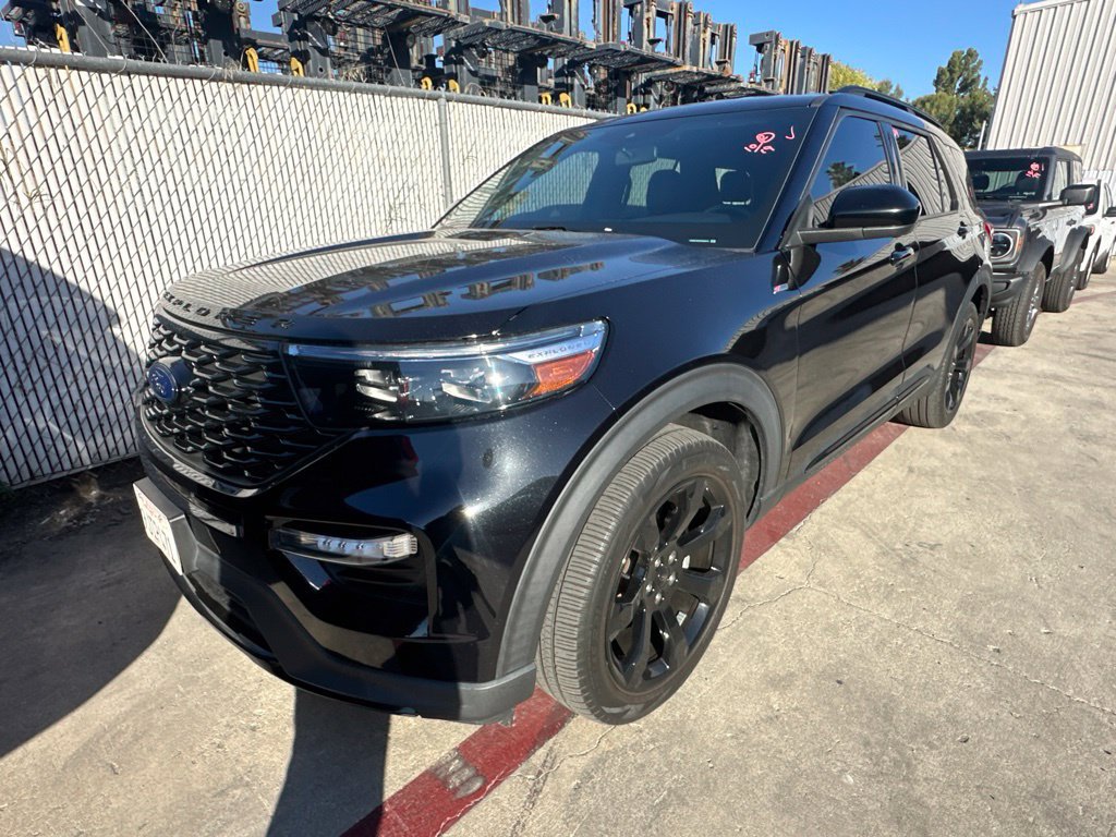 Used 2023 Ford Explorer ST-Line w/ Class IV Trailer Tow Package RWD image 5