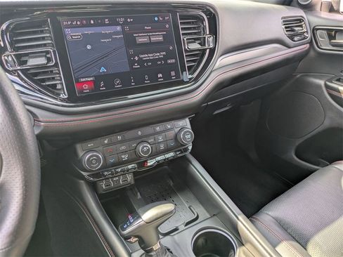 Used 2025 Dodge Durango GT image 20