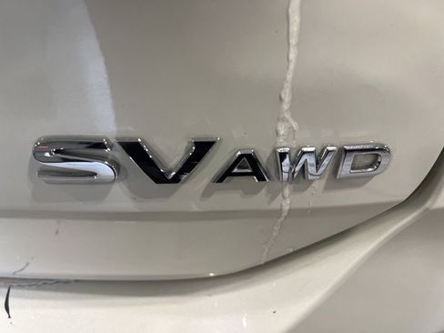 Certified 2020 Nissan Rogue SV w/ Sun & Sound Touring Package image 36