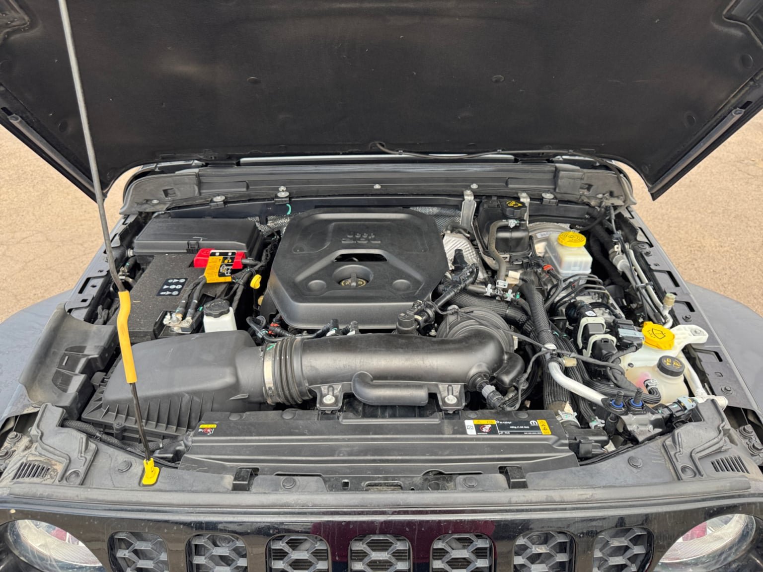 Used 2024 Jeep Wrangler Sport AWD/4WD image 20