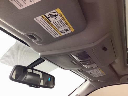 Used 2015 Nissan Frontier PRO-4X image 35