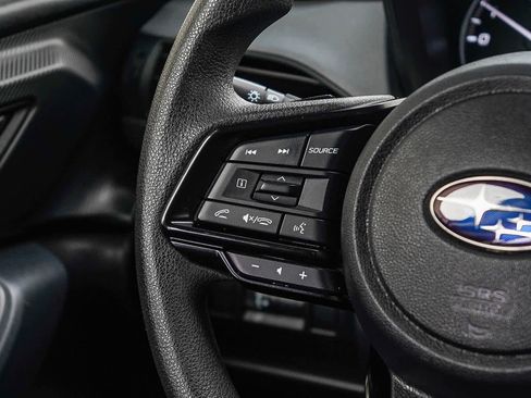 Used 2024 Subaru Crosstrek 2.0i Premium image 15