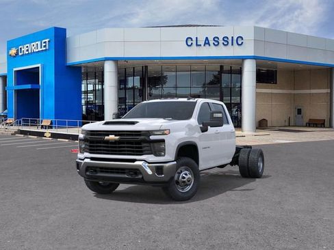 New 2025 Chevrolet Silverado 3500 W/T w/ WT Convenience Package AWD/4WD image 8