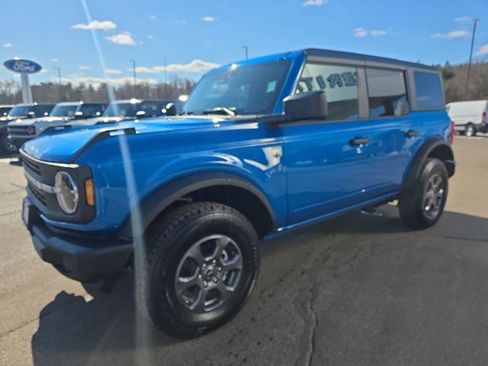 Certified 2025 Ford Bronco Big Bend image 3