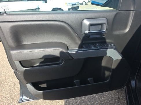 Used 2018 Chevrolet Silverado 1500 LT w/ All Star Edition image 10