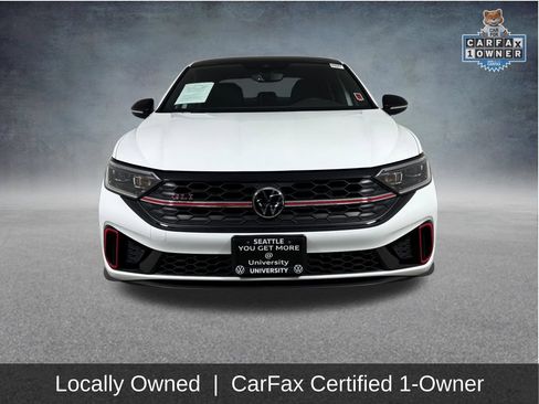 Used 2023 Volkswagen Jetta GLI Autobahn FWD image 2