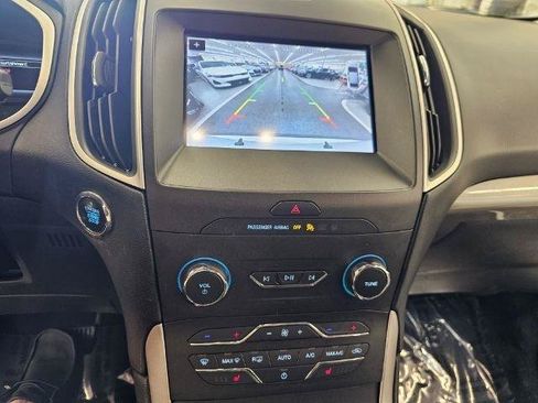 Used 2019 Ford Edge SEL w/ Equipment Group 201A AWD/4WD image 23