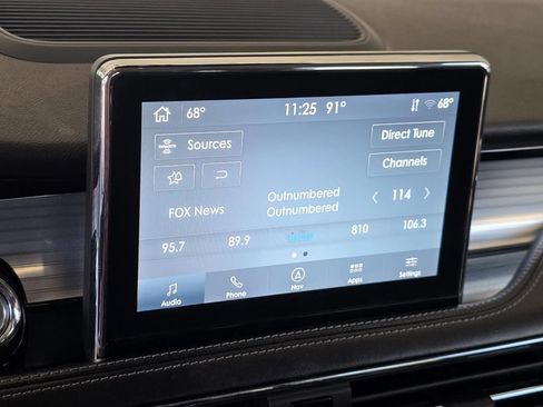 Used 2022 Lincoln Corsair FWD w/ Premium Package image 24