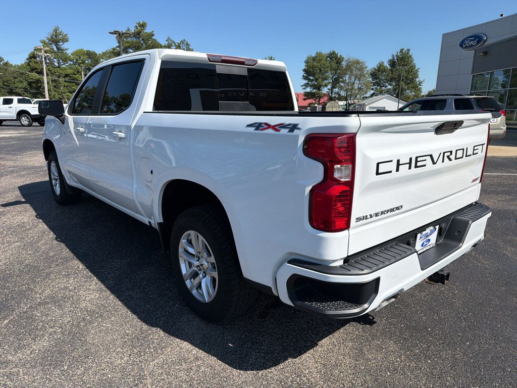 Used 2020 Chevrolet Silverado 1500 RST AWD/4WD image 8