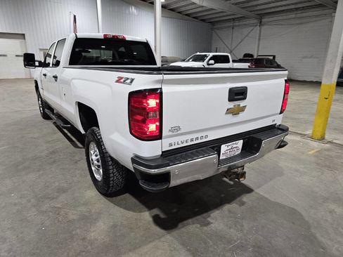 Used 2015 Chevrolet Silverado 2500 LT w/ Z71 Package, Off-Road AWD/4WD image 10