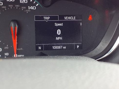 Used 2019 Chevrolet Trax LT w/ LT Convenience Package image 15