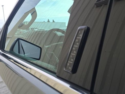 Used 2023 Chevrolet Silverado 1500 LTZ w/ Z71 Off-Road Package image 15