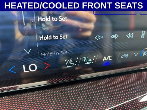New 2026 Chevrolet Traverse RS FWD image 7