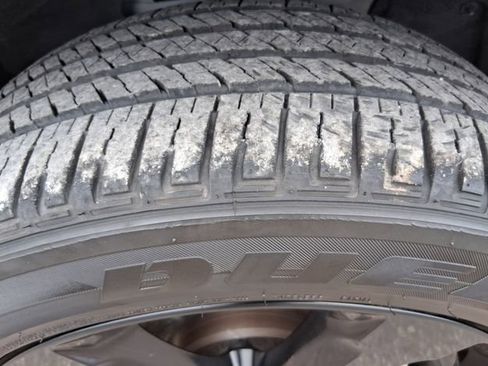 Used 2024 Jeep Grand Cherokee Altitude AWD/4WD image 19