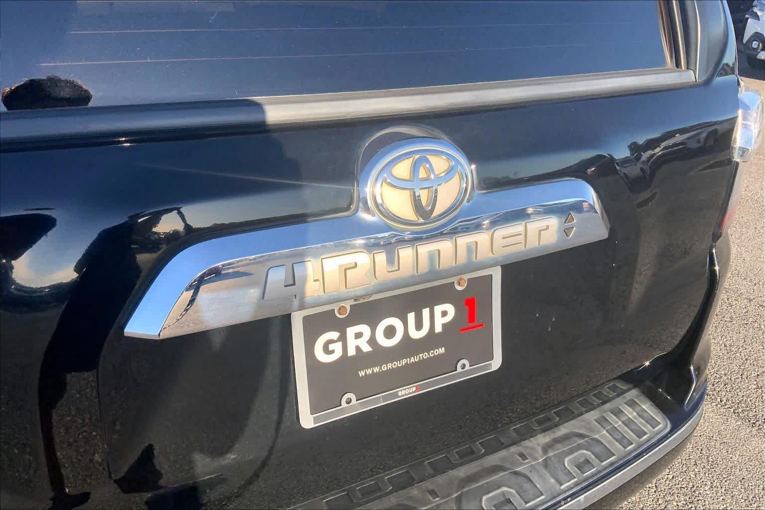 Used 2016 Toyota 4Runner Limited AWD/4WD image 30
