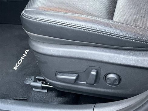 Used 2023 Hyundai Kona Limited w/ Cargo Package image 28