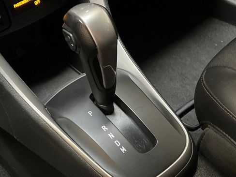 Used 2021 Chevrolet Trax LT image 27