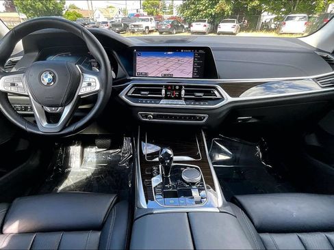 Used 2020 BMW X7 xDrive40i w/ Premium Package AWD/4WD image 16