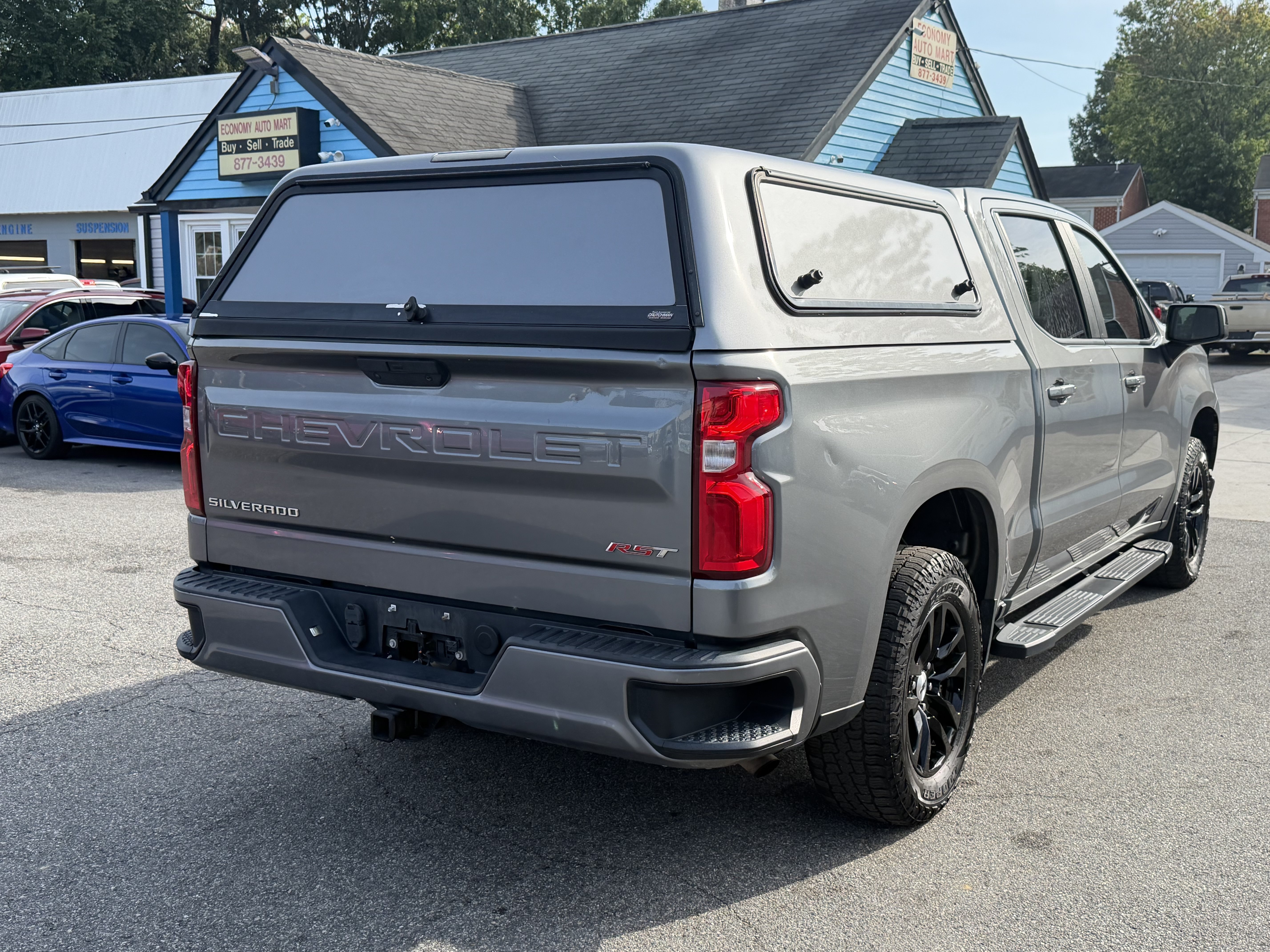Used 2021 Chevrolet Silverado 1500 RST AWD/4WD image 5
