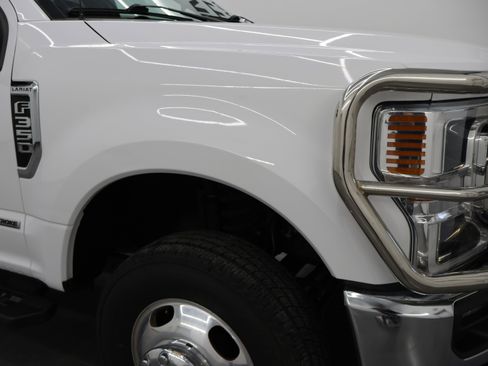 Used 2020 Ford F350 Lariat w/ Lariat Ultimate Package image 28