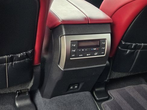 Certified 2023 Lexus GX 460 Luxury w/ Sport Design Package AWD/4WD image 16