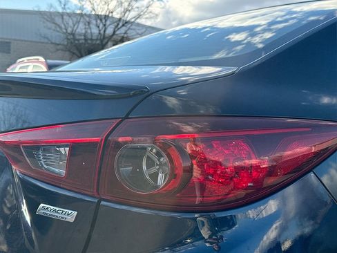 Used 2014 MAZDA MAZDA3 i Touring image 29