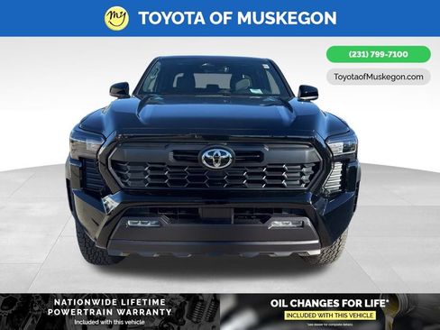 New 2025 Toyota Tacoma TRD Off-Road image 2