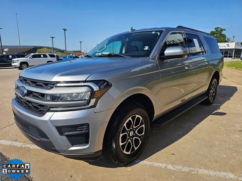 Used 2024 Ford Expedition Max XLT RWD image 9