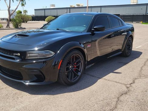 Used 2020 Dodge Charger Scat Pack RWD image 4