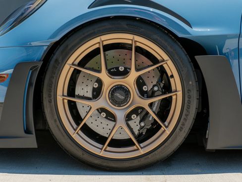 Used 2024 Porsche 911 GT3 RS RWD image 17