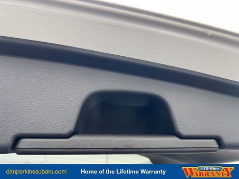 Used 2022 Subaru Outback Premium image 45