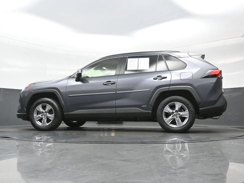 Used 2023 Toyota RAV4 XLE w/ XLE Grade Weather Package AWD/4WD image 29