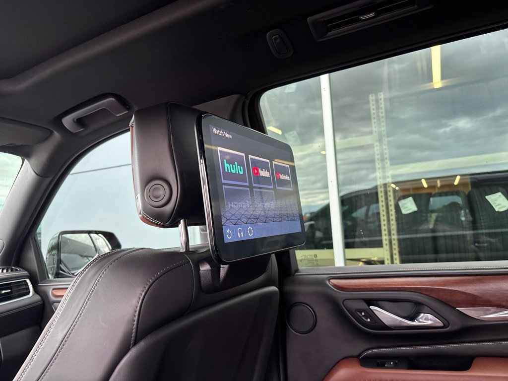 Used 2023 GMC Yukon Denali Ultimate w/ LPO, Floor Liner Package AWD/4WD image 23