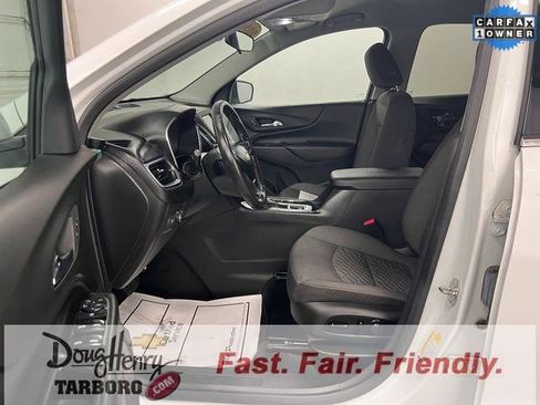 Used 2020 Chevrolet Equinox LT image 30