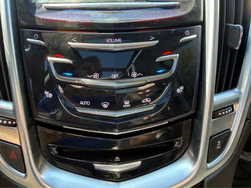 Used 2016 Cadillac SRX Luxury w/ Driver Awareness Package FWD image 20