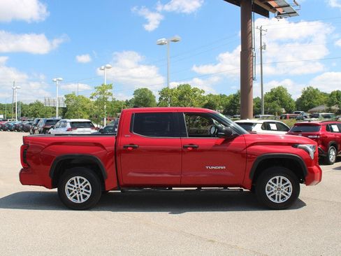 Used 2022 Toyota Tundra SR5 image 18