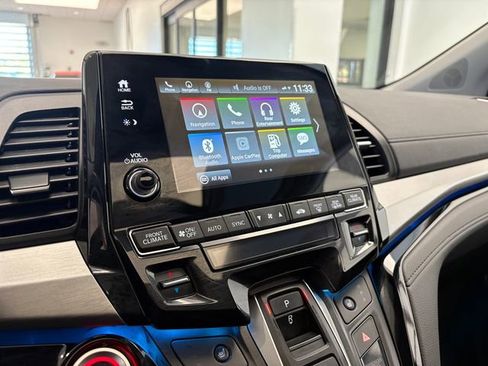 Used 2023 Honda Odyssey Touring image 16