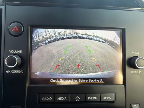 Certified 2024 Subaru Crosstrek 2.0i image 32