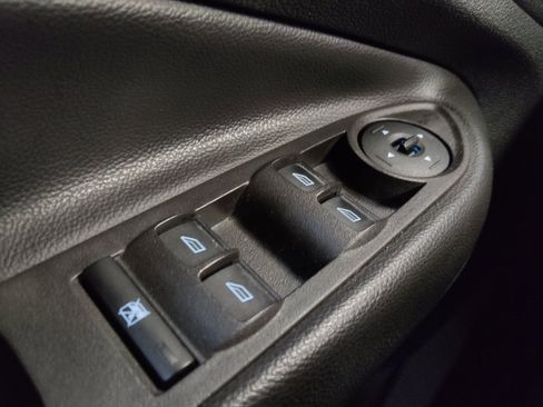 Used 2014 Ford Escape SE FWD image 27
