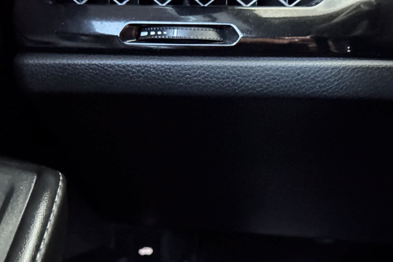 Used 2024 Honda Accord Sport image 28