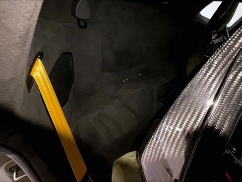 Used 2024 Lamborghini Huracan Sterrato image 28