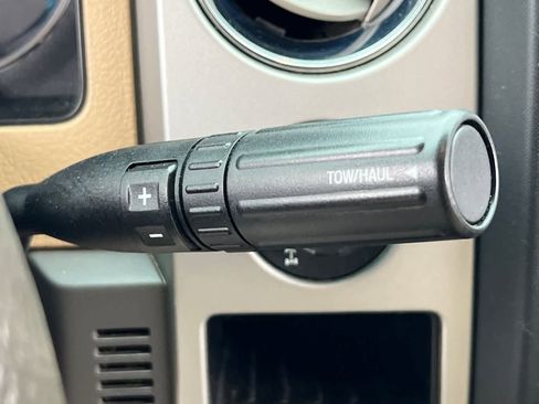 Used 2014 Ford F150 XLT w/ XLT Convenience Package image 23