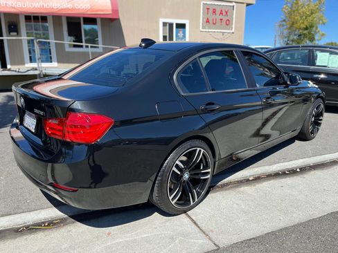 Used 2012 BMW 328i Sedan RWD image 6